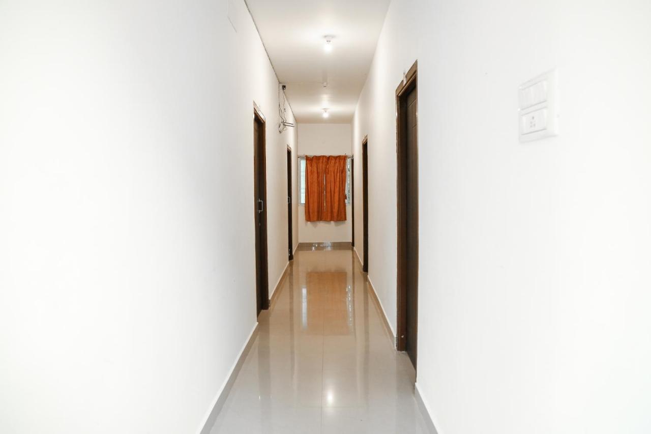 Hotel The Club House- Swimming Pool That'S Better Than The Beach Pondicherry Exterior foto