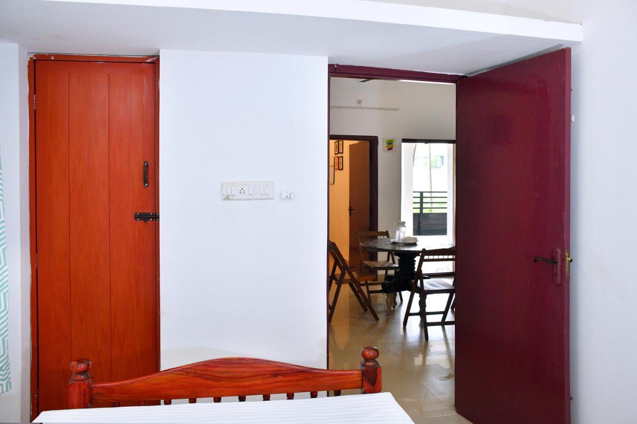 Hotel The Club House- Swimming Pool That'S Better Than The Beach Pondicherry Exterior foto