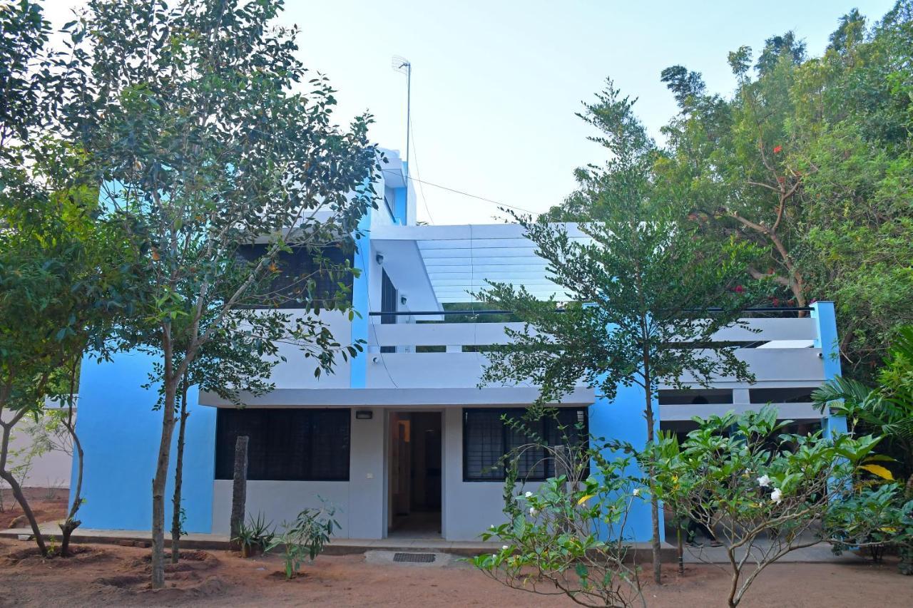 Hotel The Club House- Swimming Pool That'S Better Than The Beach Pondicherry Exterior foto